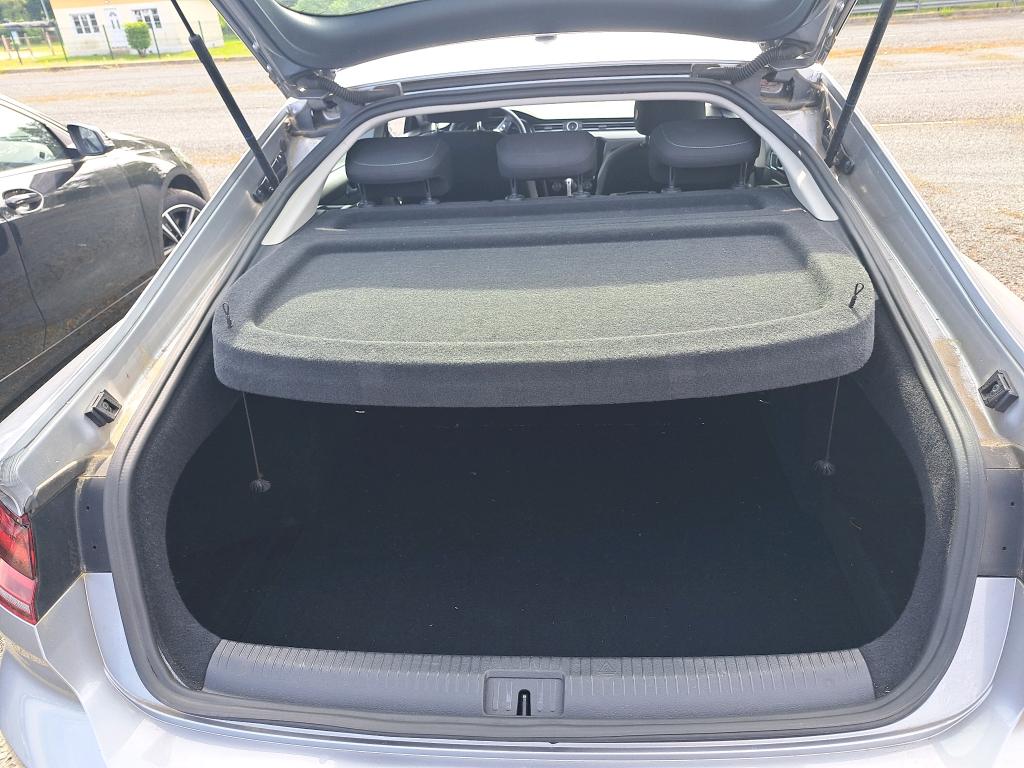 VOLKSWAGEN ARTEON 2.0 TDI 150 SCR DSG7 - 2019