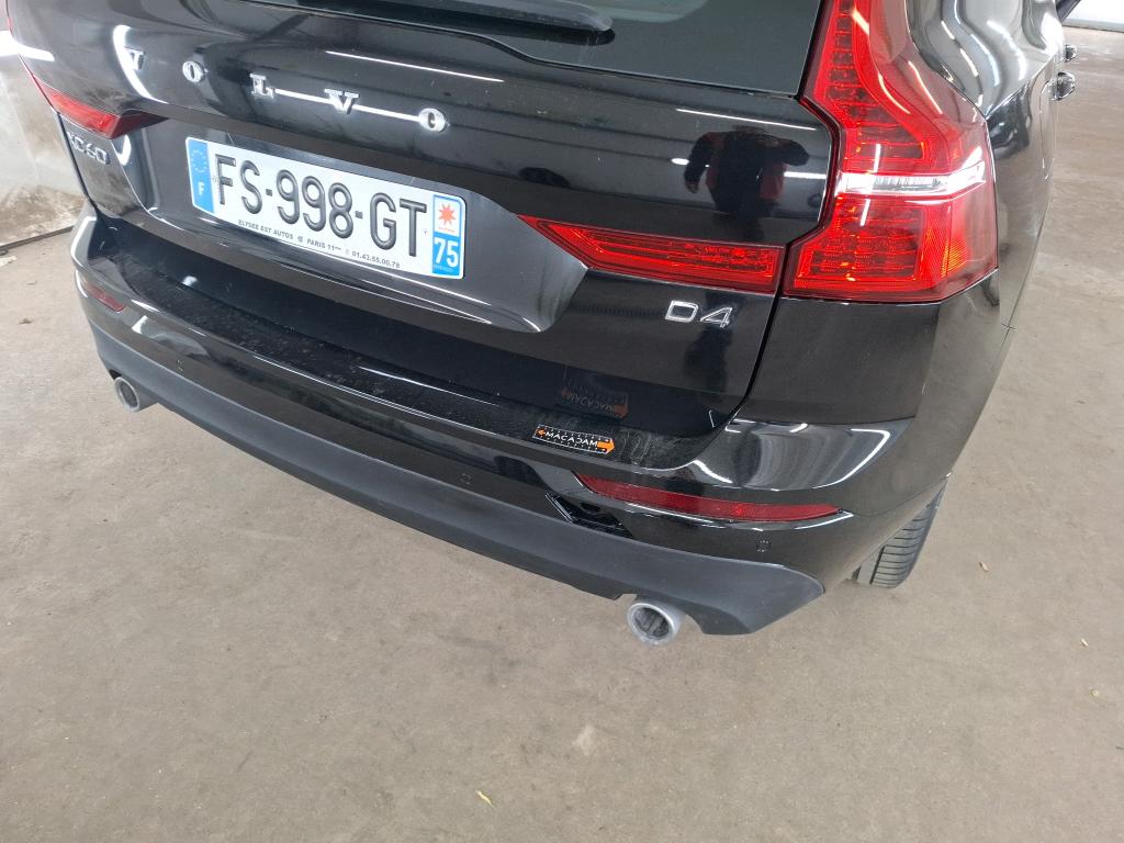 VOLVO XC60 BUSINESS D4 190 ch AdBlue Geatronic 8 Executive 2020