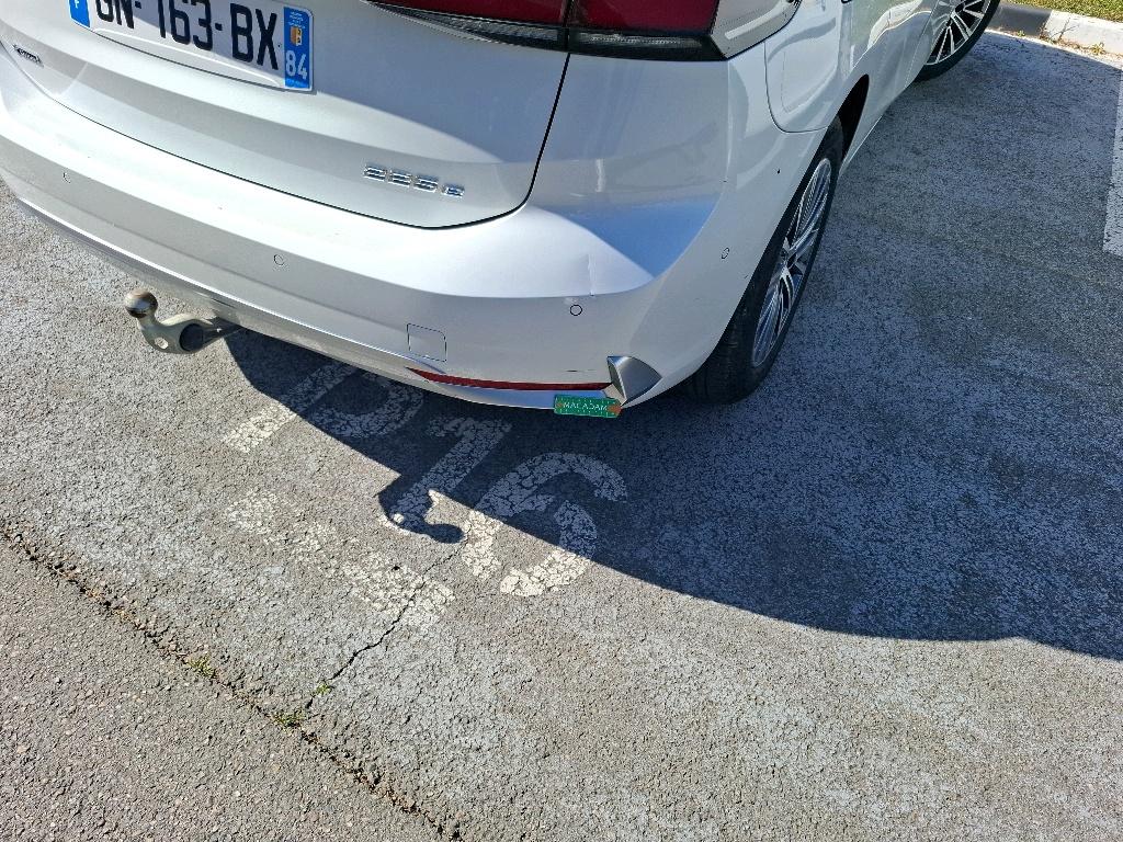 BMW SERIE 2 ACTIVE TOURER 225e xDrive 245 ch DKG7 Luxury 2023