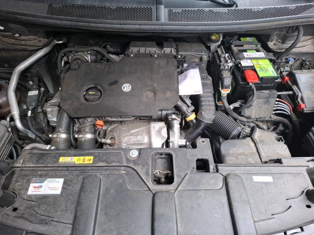 PEUGEOT 5008 BlueHDi 130ch S&S EAT8 GT 2023