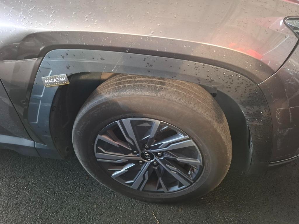 HYUNDAI TUCSON 1.6 T-GDI 230 Hybrid BVA6 Business 2023