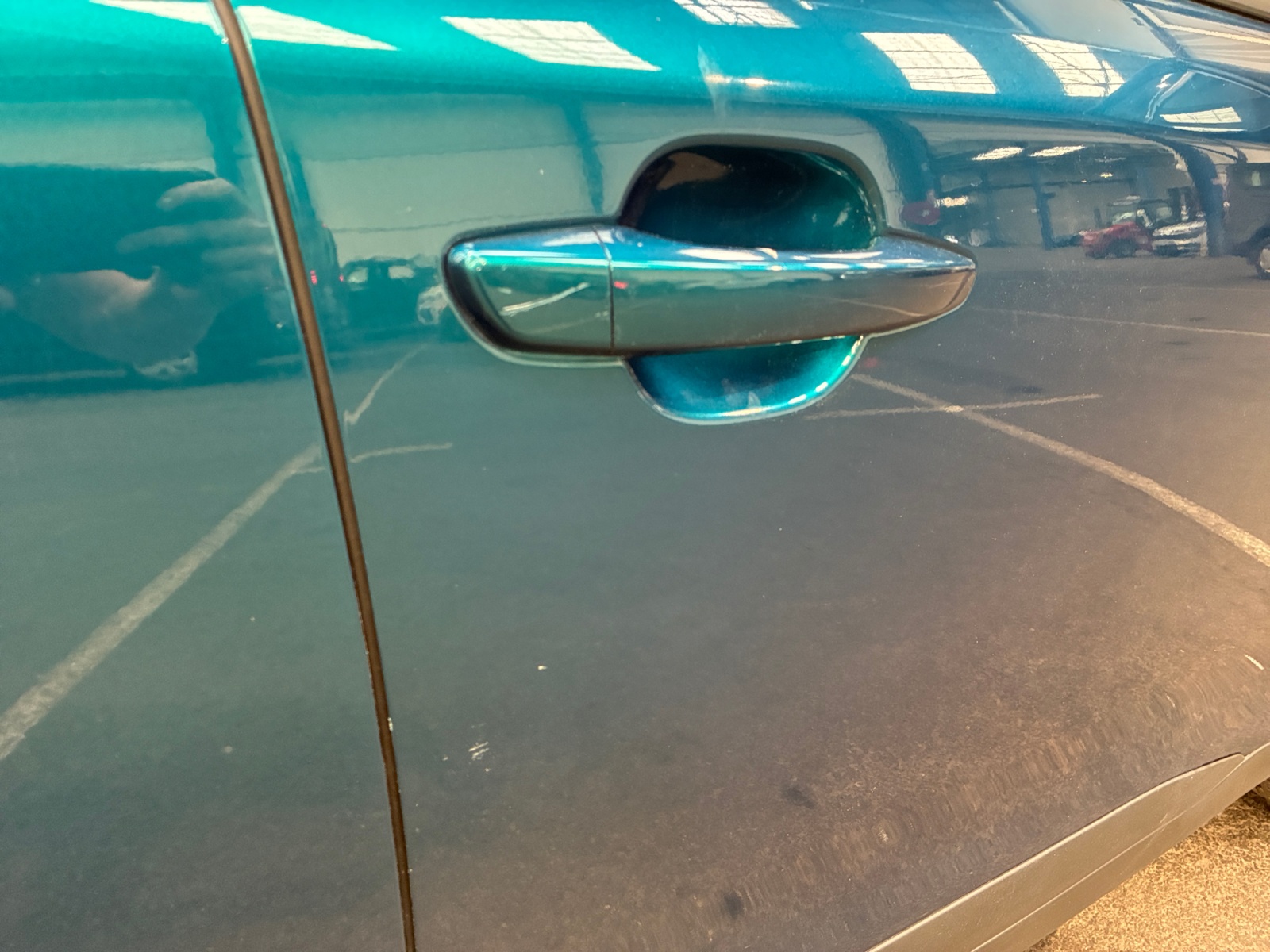 PEUGEOT 2008 Hybrid 136 e-DCS6 2025