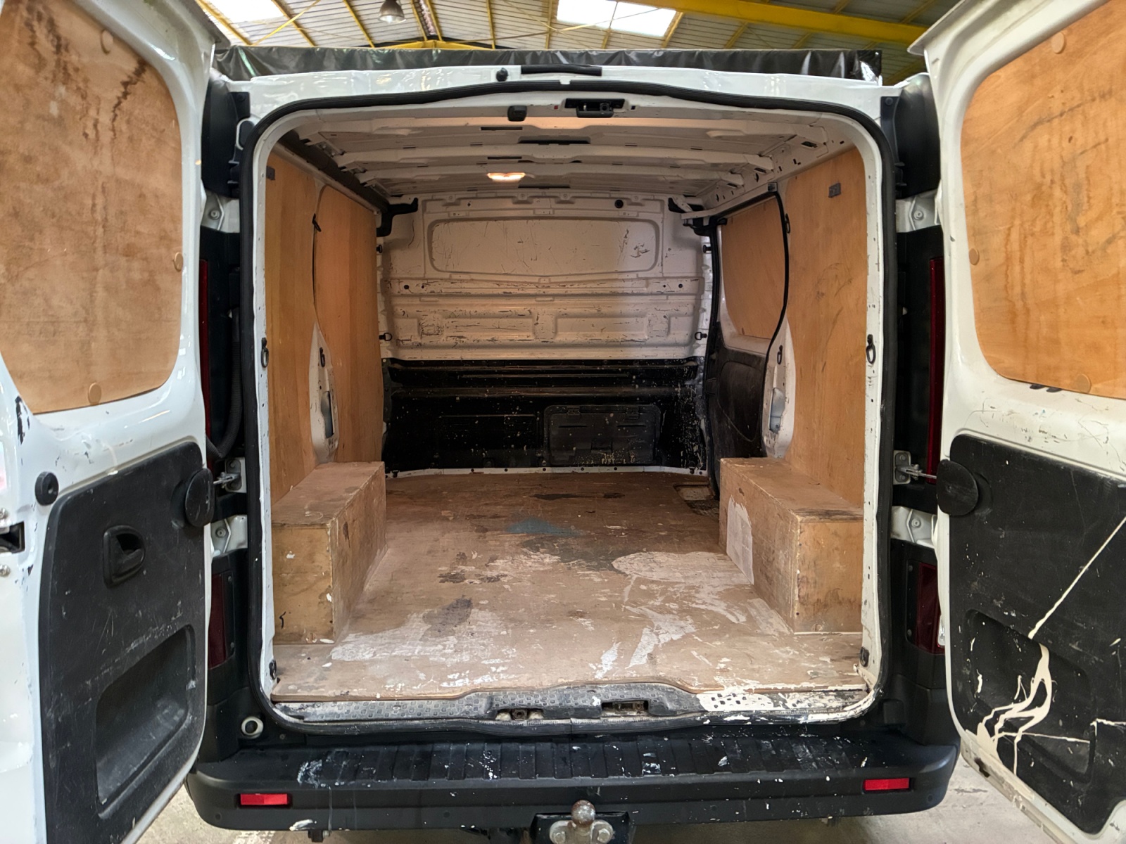 RENAULT Trafic Fgn L1h1 1000 Kg Dci 120 E6 GRAND CONFORT 