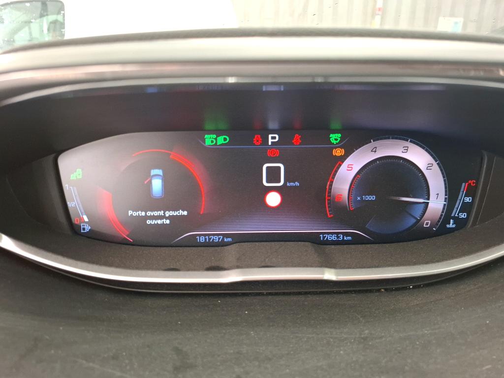 PEUGEOT 3008 2.0 BlueHDi 180ch S&S EAT6 GT 2017