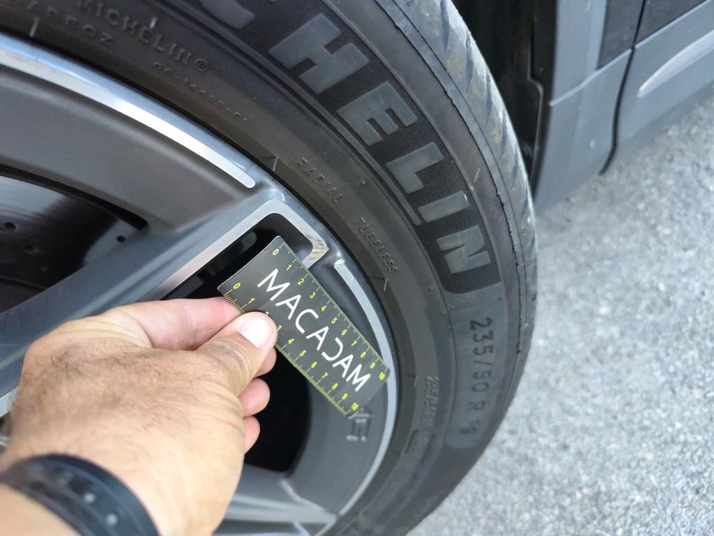 MERCEDES-BENZ MERCEDES GLA II 200 d 8G-DCT AMG Line 2022