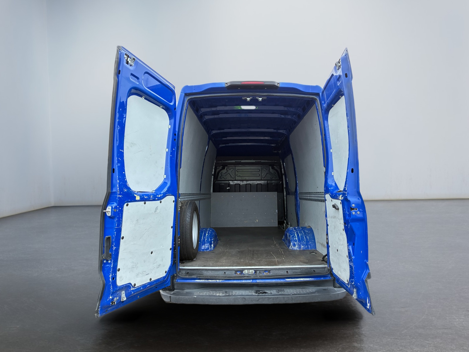 IVECO DAILY FOURGON 5T2 2019