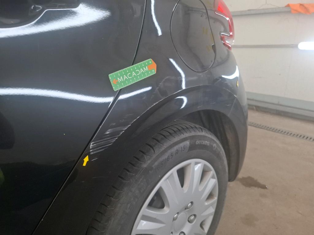 PEUGEOT 208 BUSINESS 1.6 BlueHDi 100ch S&S BVM5 Active 2018