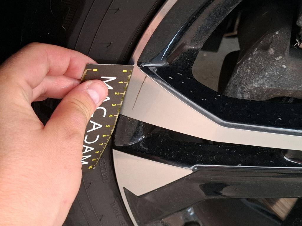 PEUGEOT 2008 PureTech 130 S&S EAT8 Allure Pack 2021