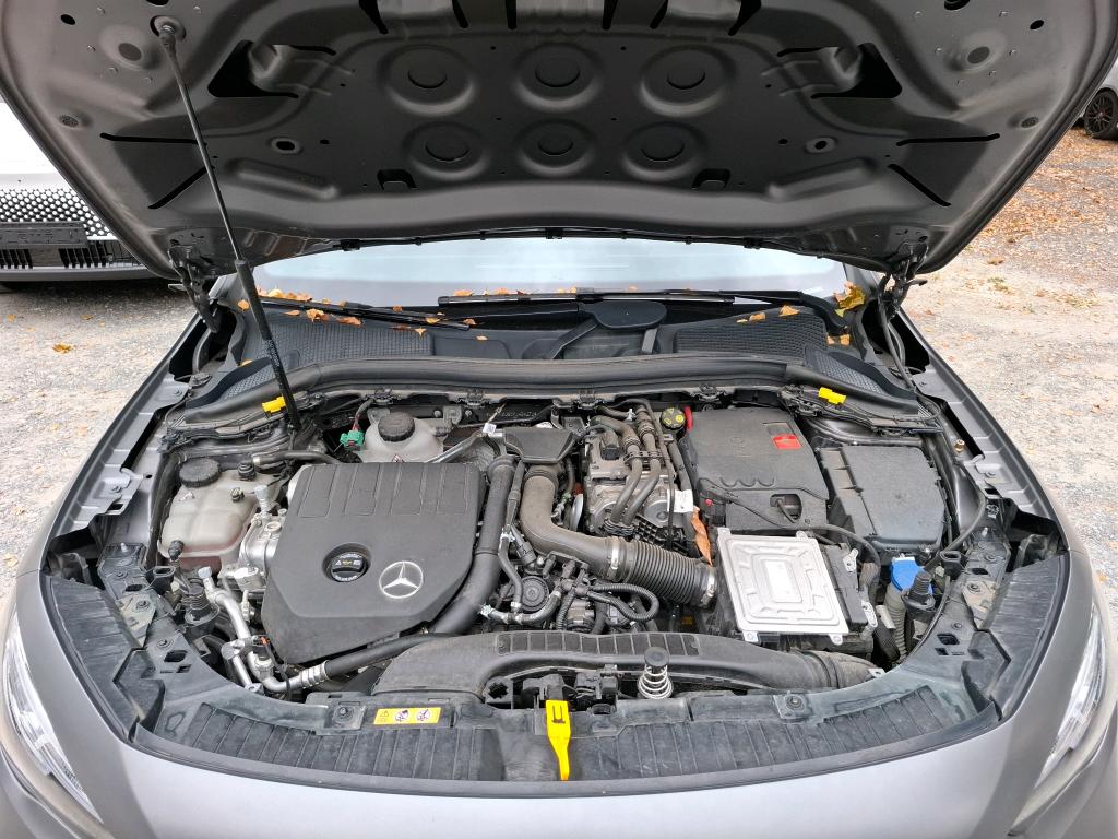 MERCEDES-BENZ GLA 250 e 8G-DCT AMG Line 2022
