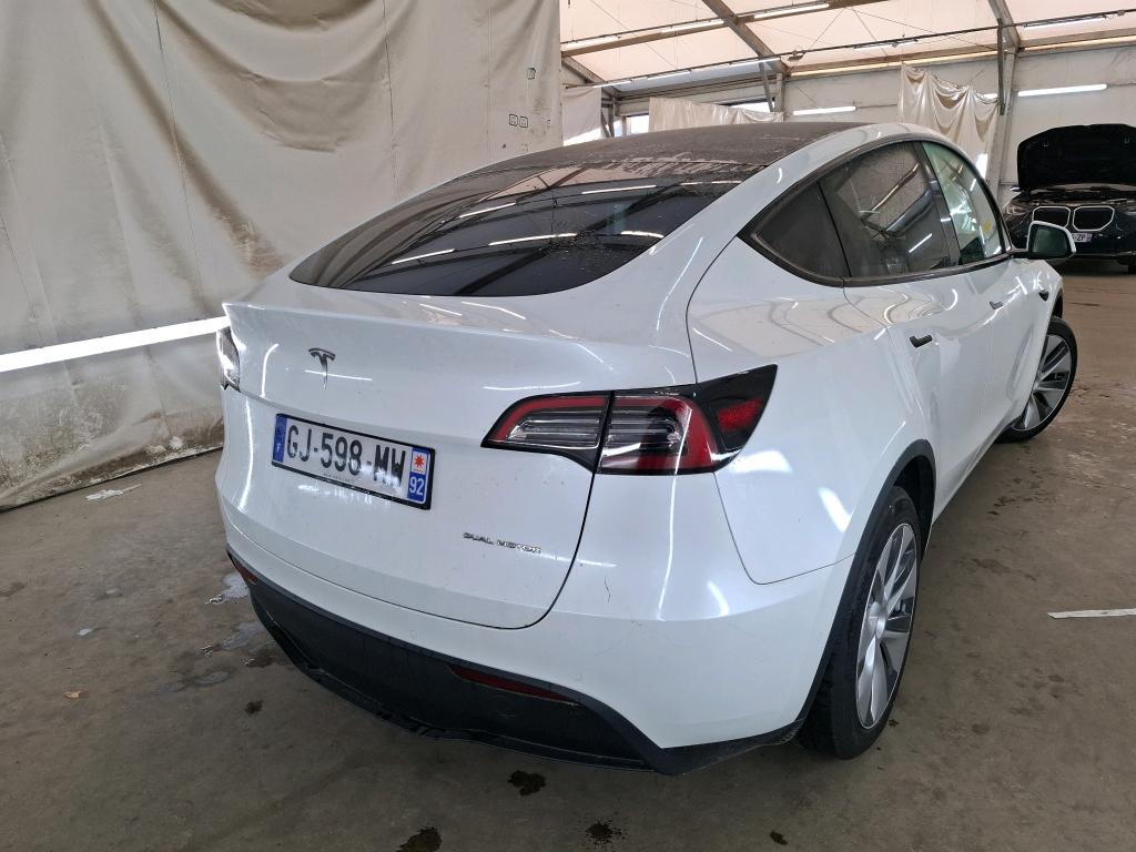 TESLA  2022