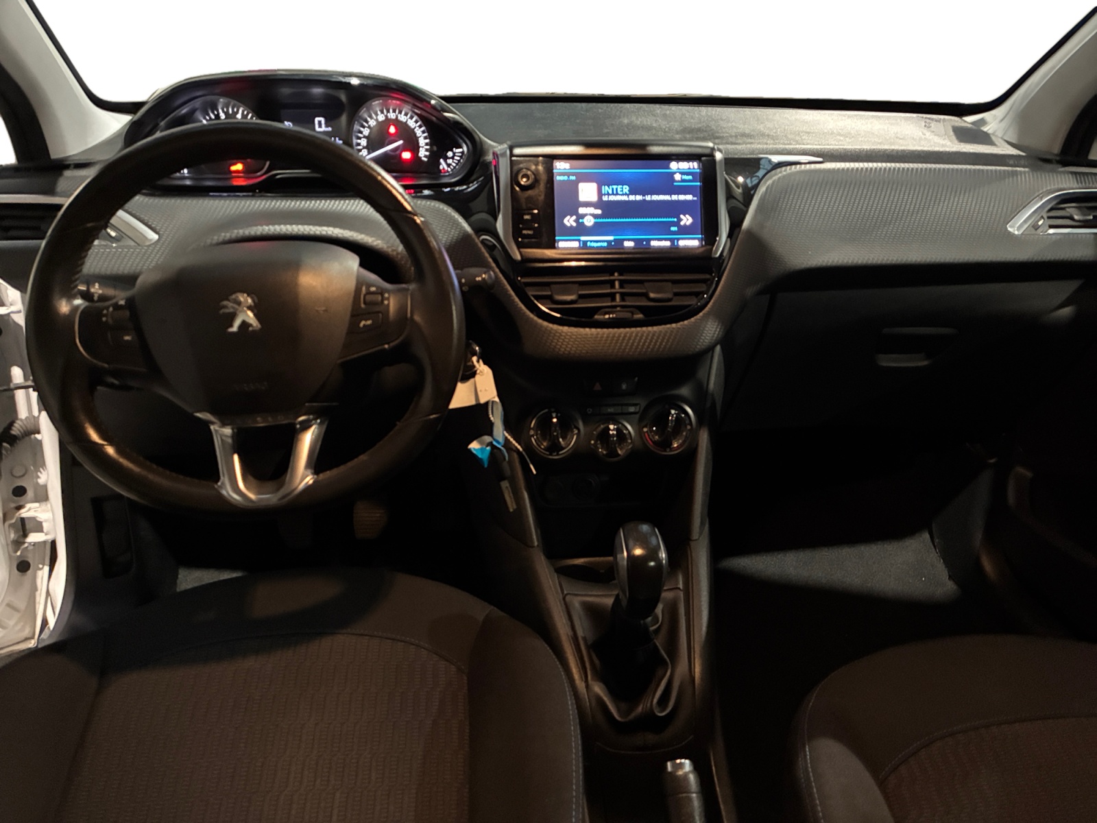 PEUGEOT 208 PureTech 82 BVM5 Style 5 ptes 2018