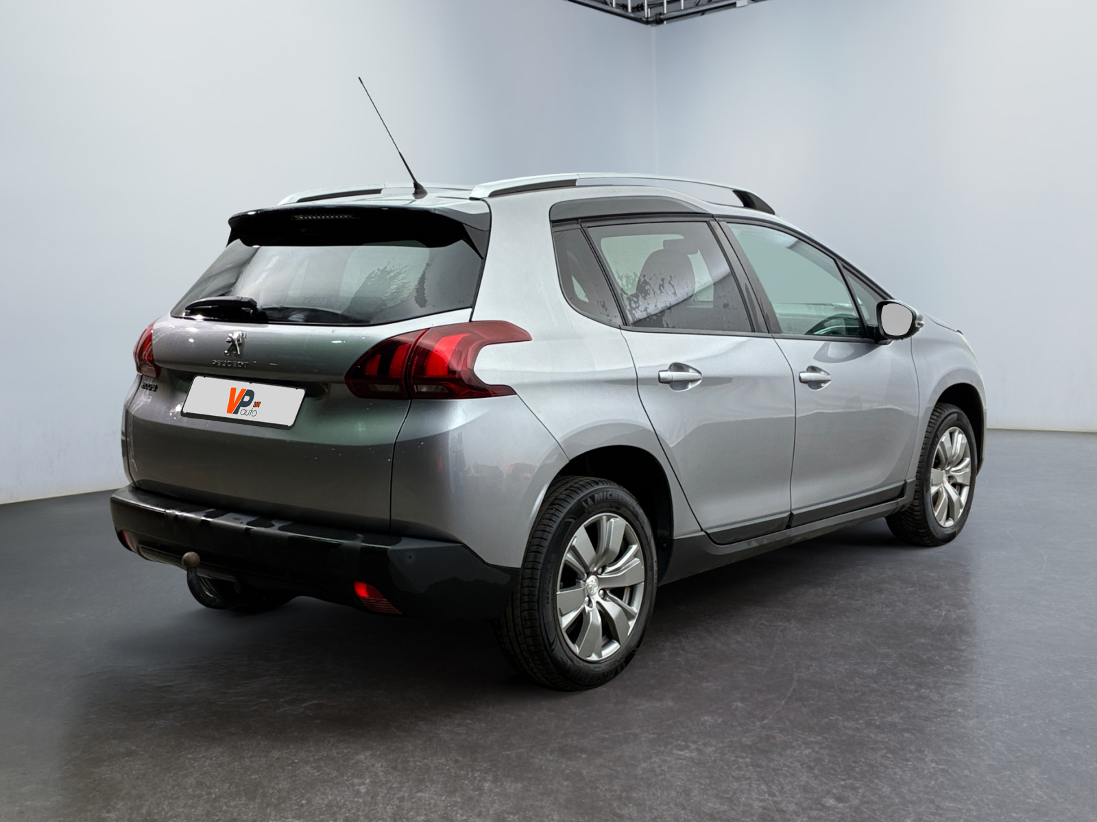 PEUGEOT 2008 1.6 Bluehdi 100ch Bvm5 Active 2017