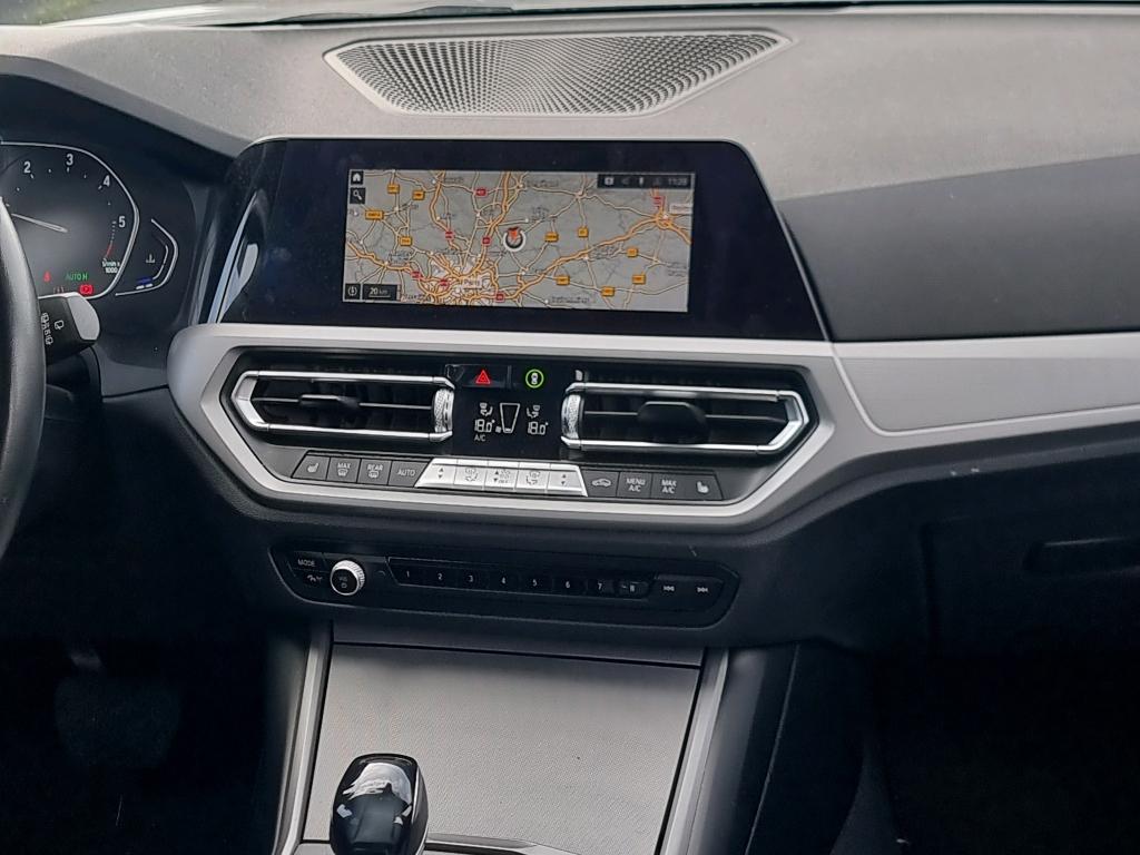 BMW SERIE 3 TOURING G21 318d 150 ch BVA8 Lounge 2021