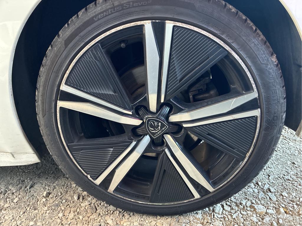 PEUGEOT 308 PHEV 180 e-EAT8 GT 2022