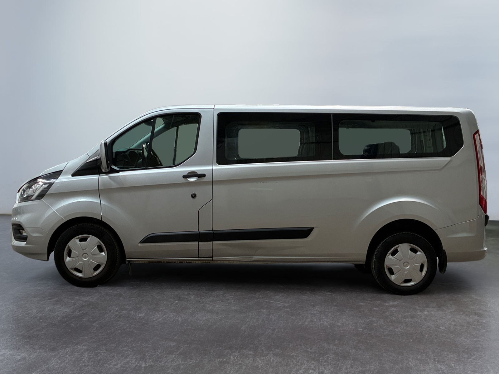 FORD Transit Custom 320 L2H1 2.0 EcoBlue 130 Trend Business 2023
