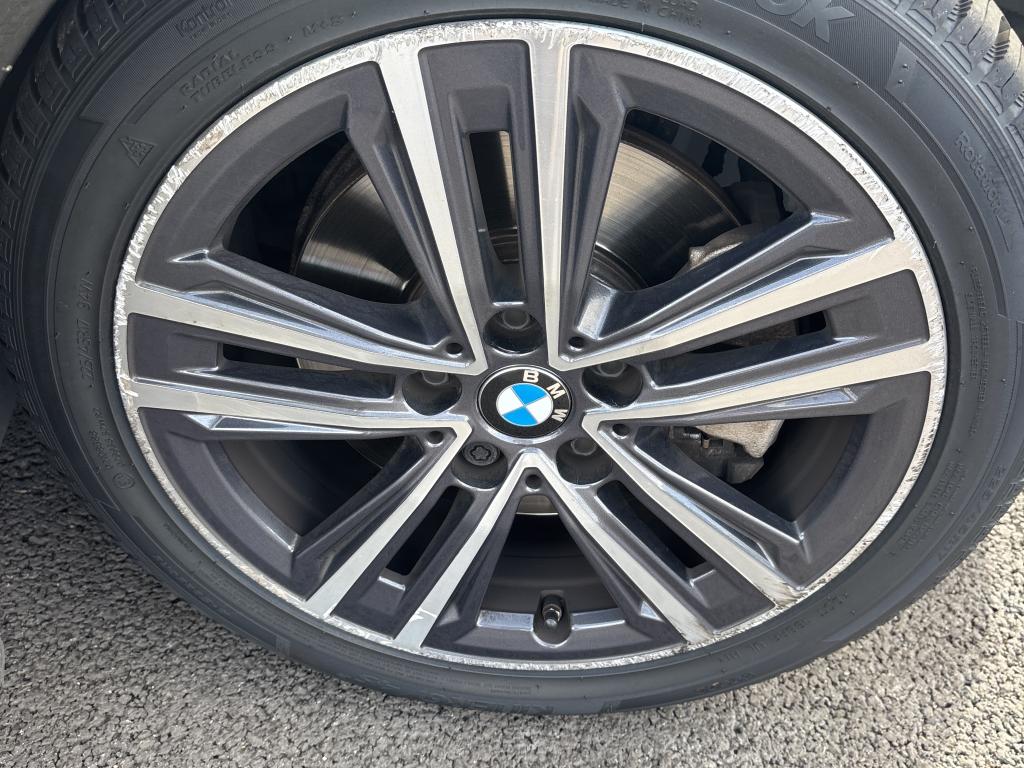 BMW SERIE 1 F40 116i 109 ch DKG7 Business Design 2022