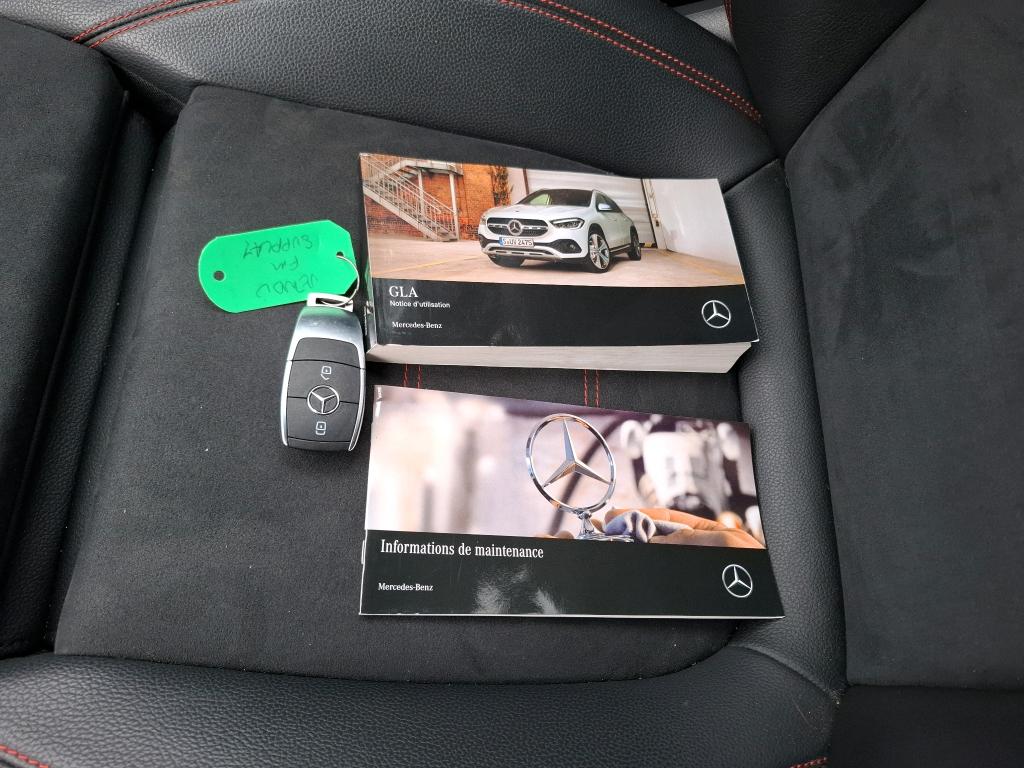 MERCEDES-BENZ GLA 200 d 8G-DCT AMG Line 2021