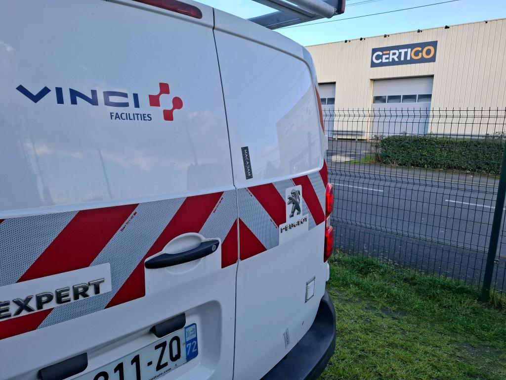 PEUGEOT EXPERT FOURGON TOLE STANDARD 1.5 BLUEHDI 120 S&S BVM6 PREMIUM 2020