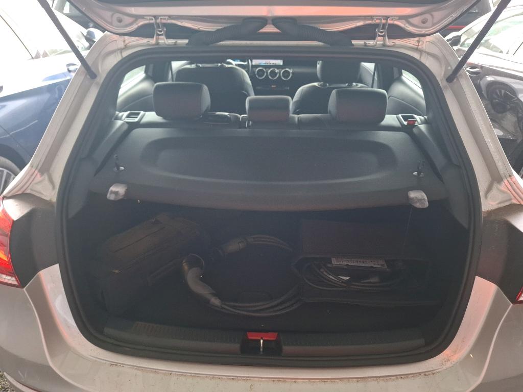 MERCEDES CLASSE A 250 e 8G-DCT Style Line 2022