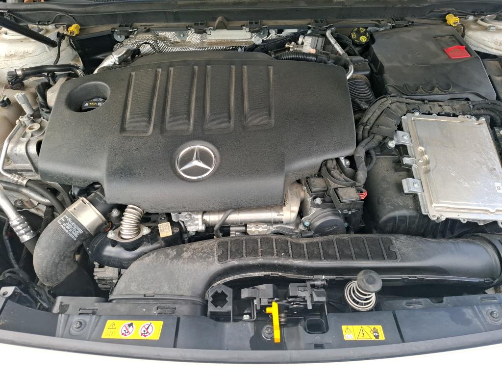 MERCEDES-BENZ CLASSE A 180 d Business Line 2024