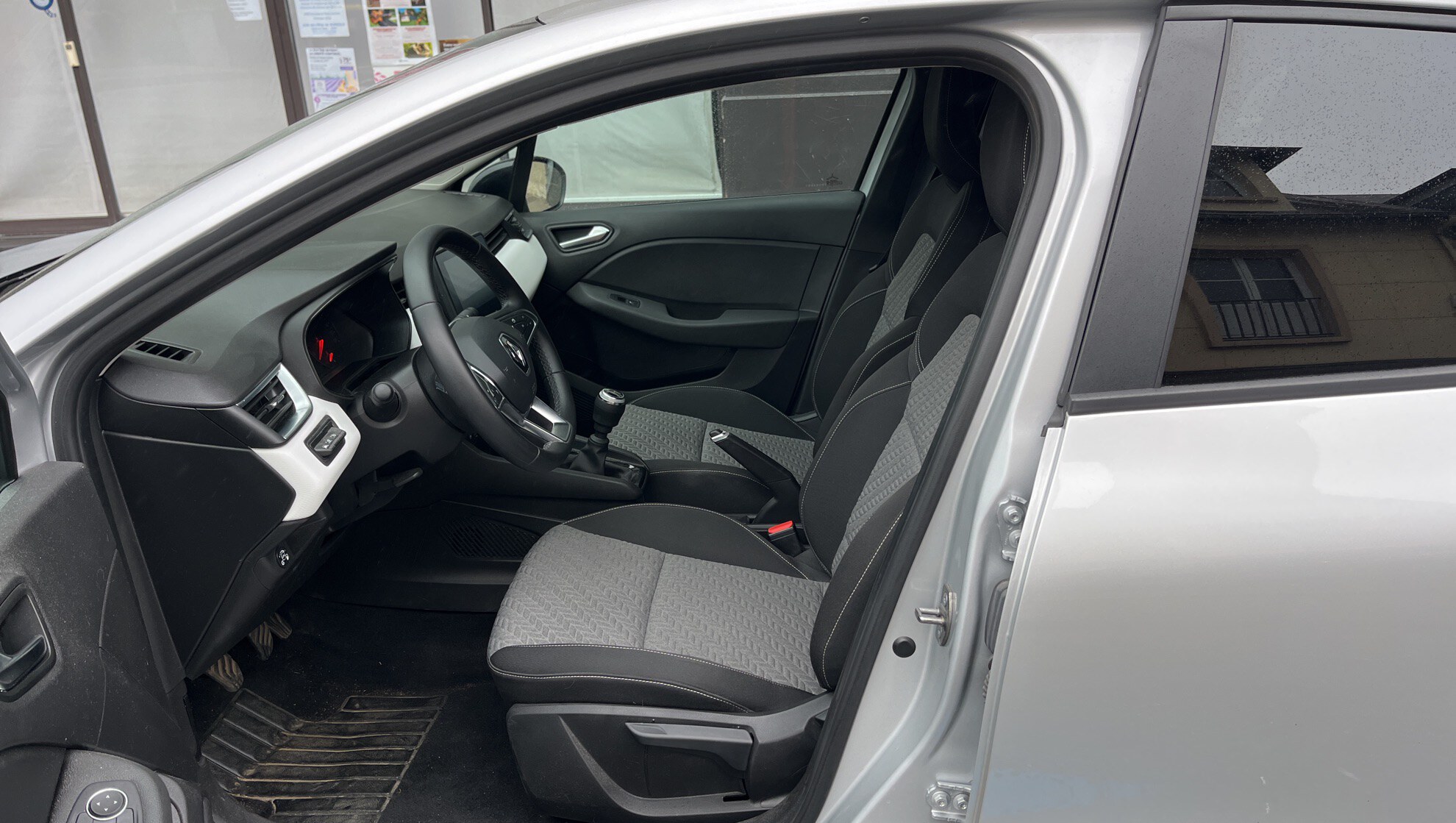 RENAULT CLIO V TCe 100 GPL Evolution 2023