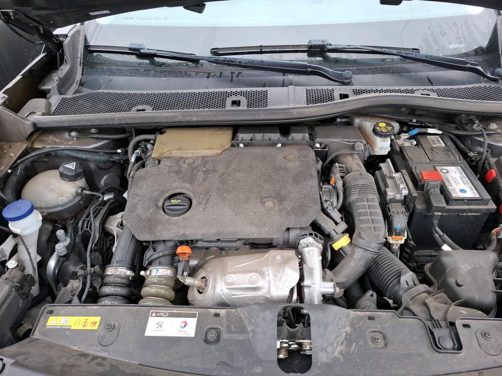 PEUGEOT 2008 BlueHDi 110 S&S BVM6 Active Pack 2022