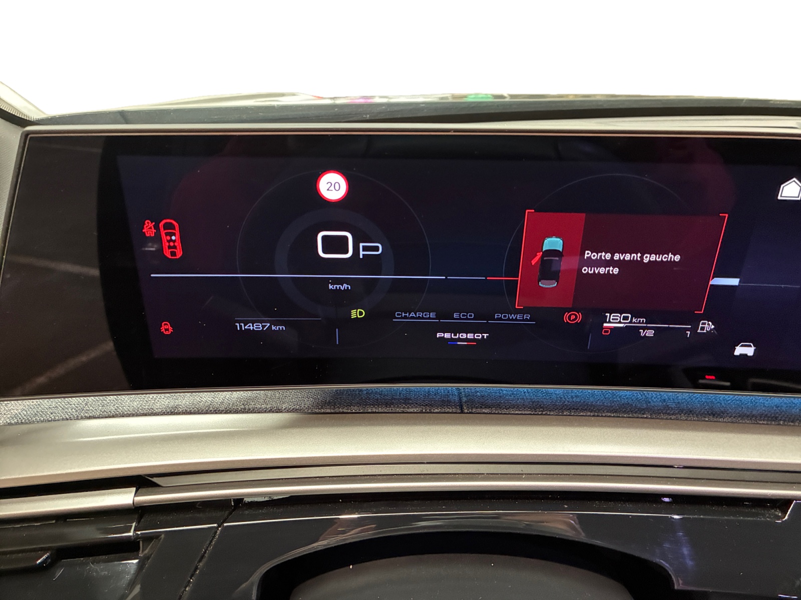 PEUGEOT 3008 Hybrid 136 e-DCS6 Allure 2024