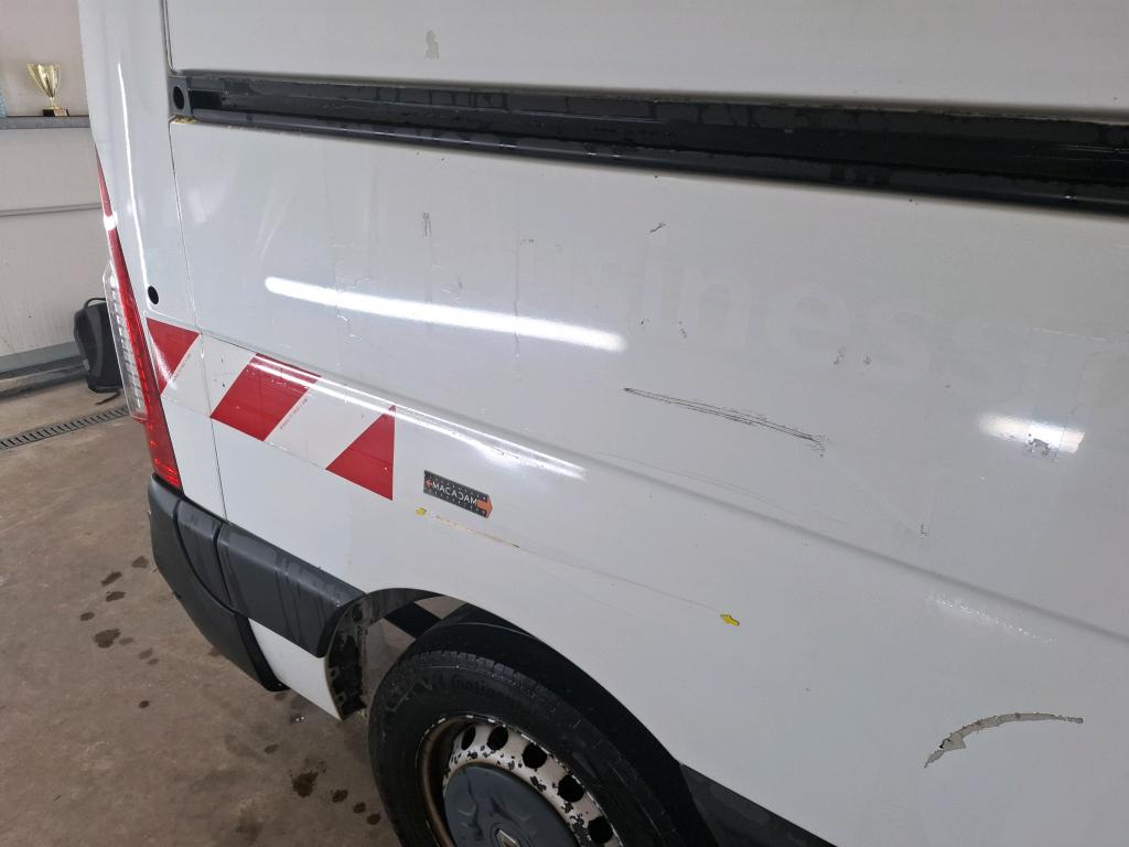 RENAULT MASTER FOURGON FGN L2H2 3.5t 2.3 dCi 130 E6 GRAND CONFORT 2017