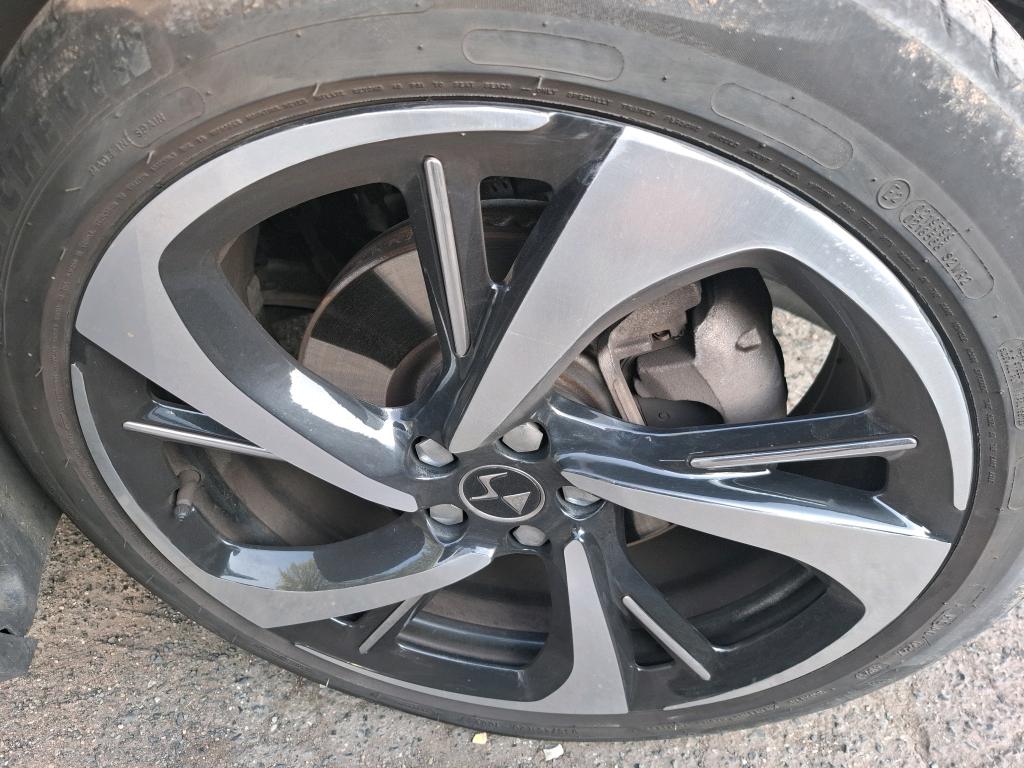 DS 7 DS7 CROSSBACK Hybride E-Tense 300 EAT8 4x4 Rivoli 2022