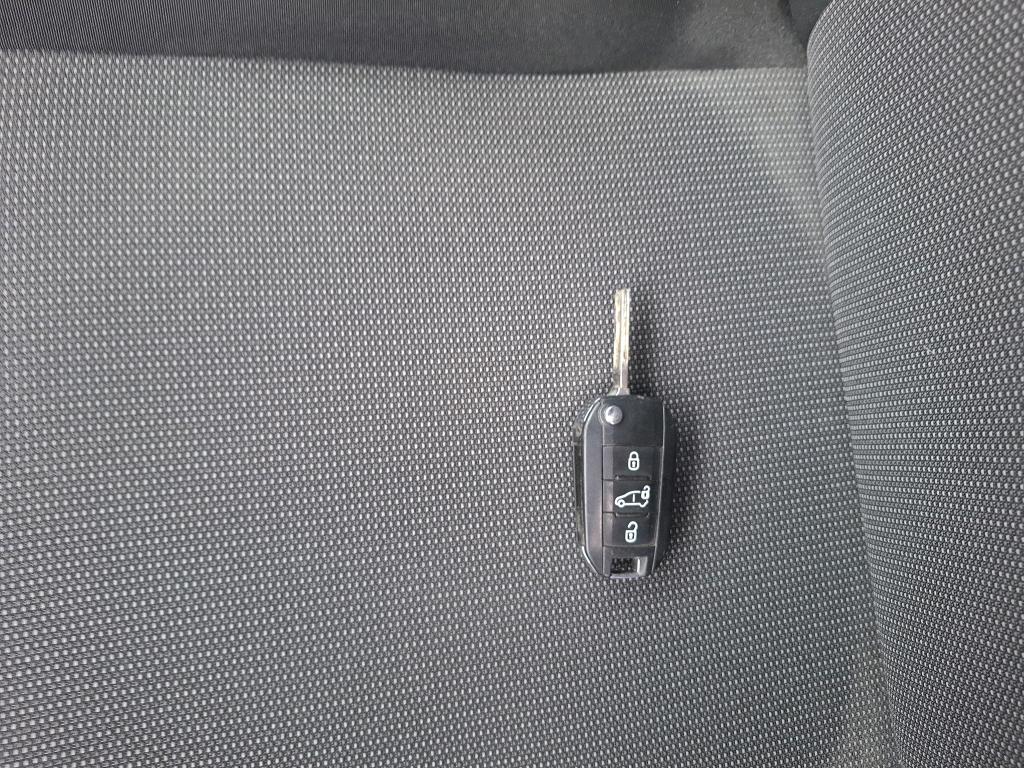 PEUGEOT PARTNER FOURGON STANDARD 650 KG BLUEHDI 100 S&S BVM5 PREMIUM 2021