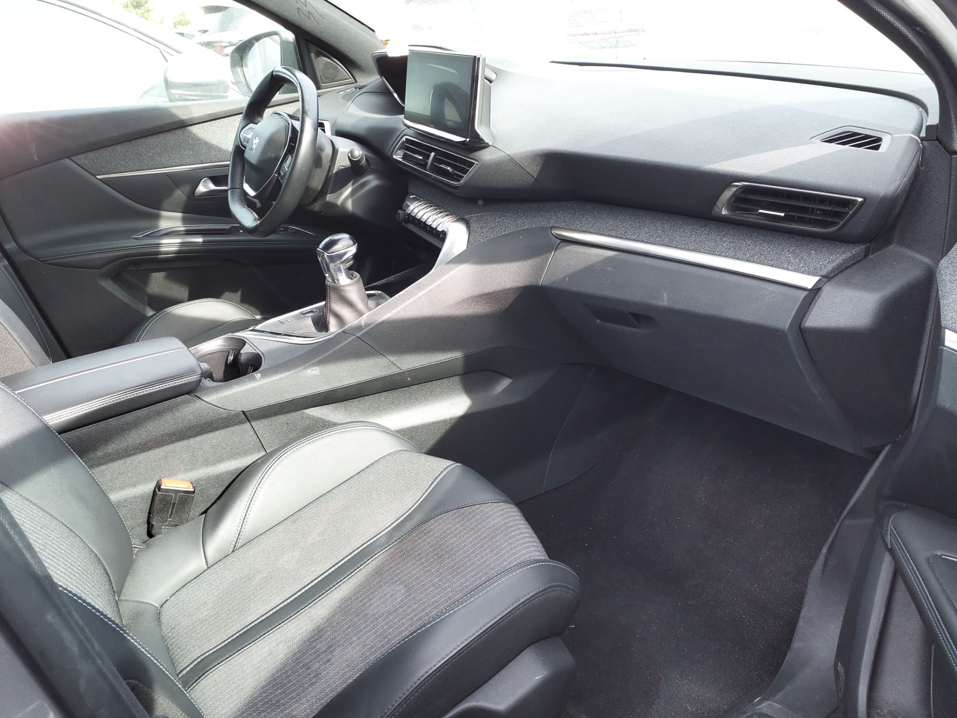 PEUGEOT 3008 PureTech 130ch S&S BVM6 Allure Pack 2023