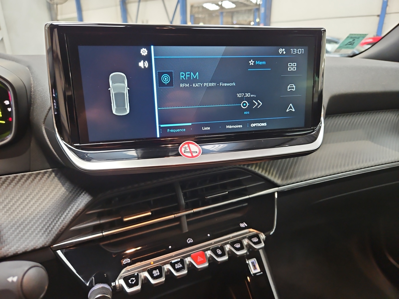 PEUGEOT 2008 Hybrid 145 e-DCS6 Style 2025