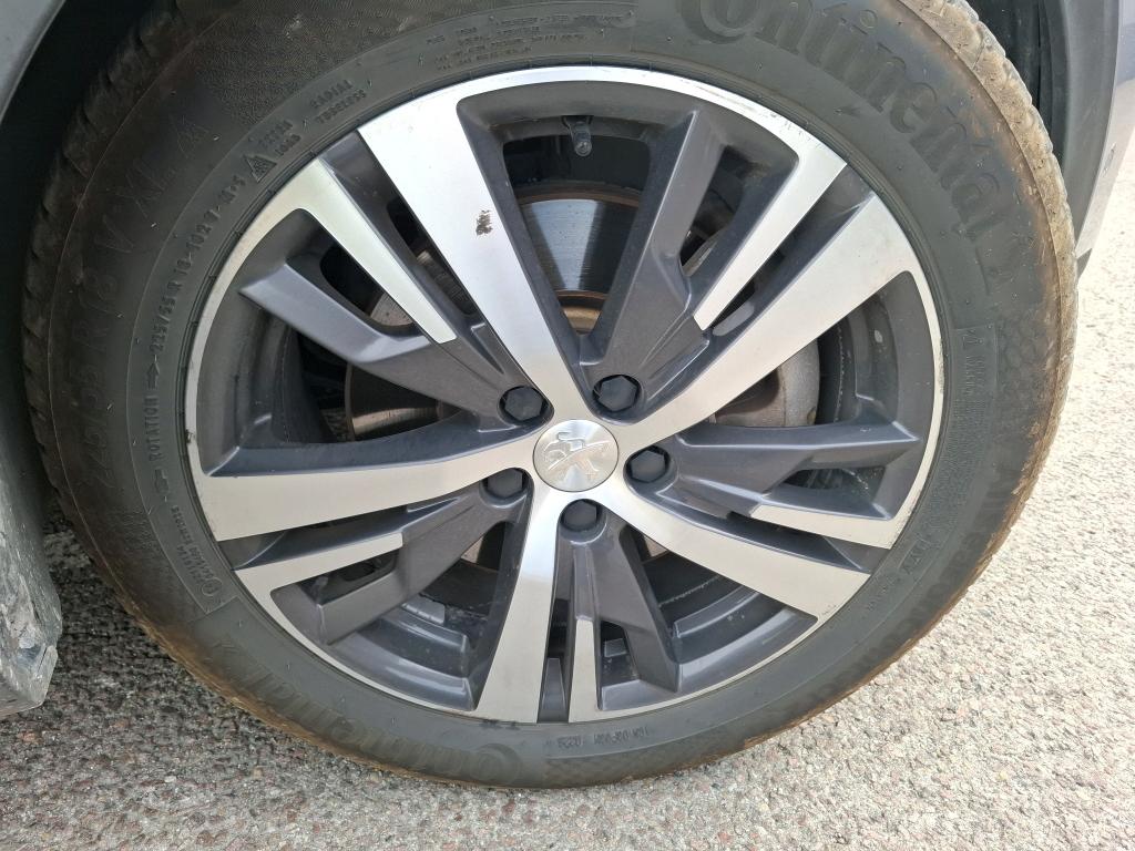 PEUGEOT 3008 Hybrid 225 e-EAT8 Allure Pack 2021