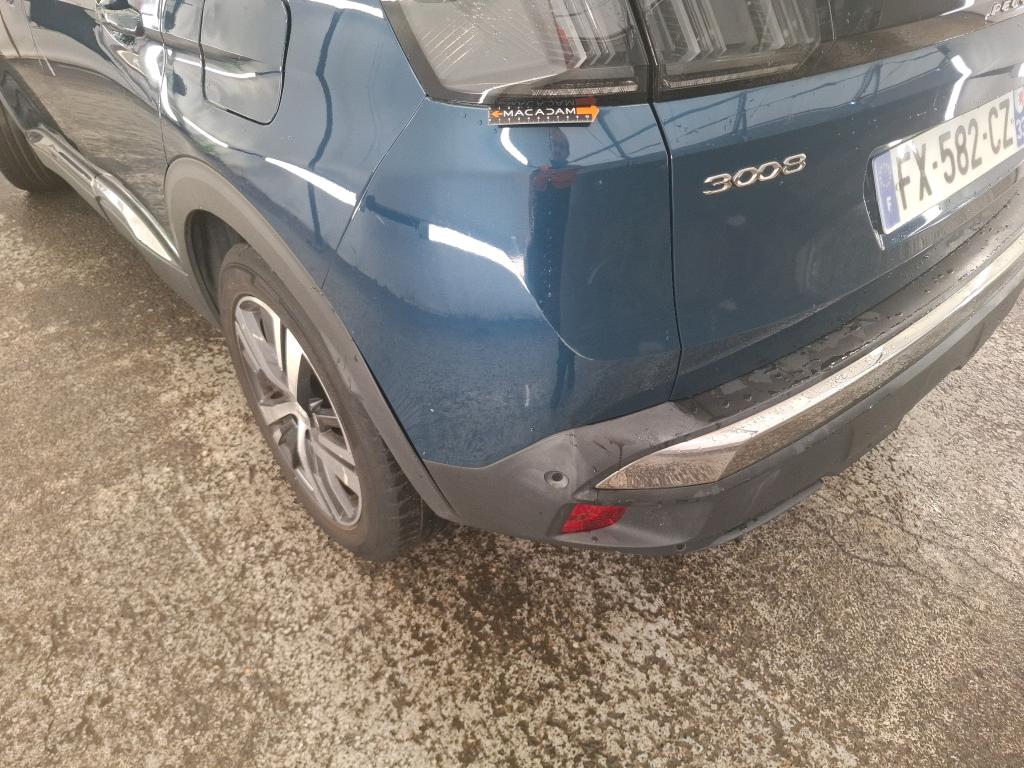 PEUGEOT 3008 Hybrid 225 e-EAT8 Allure Pack 2021