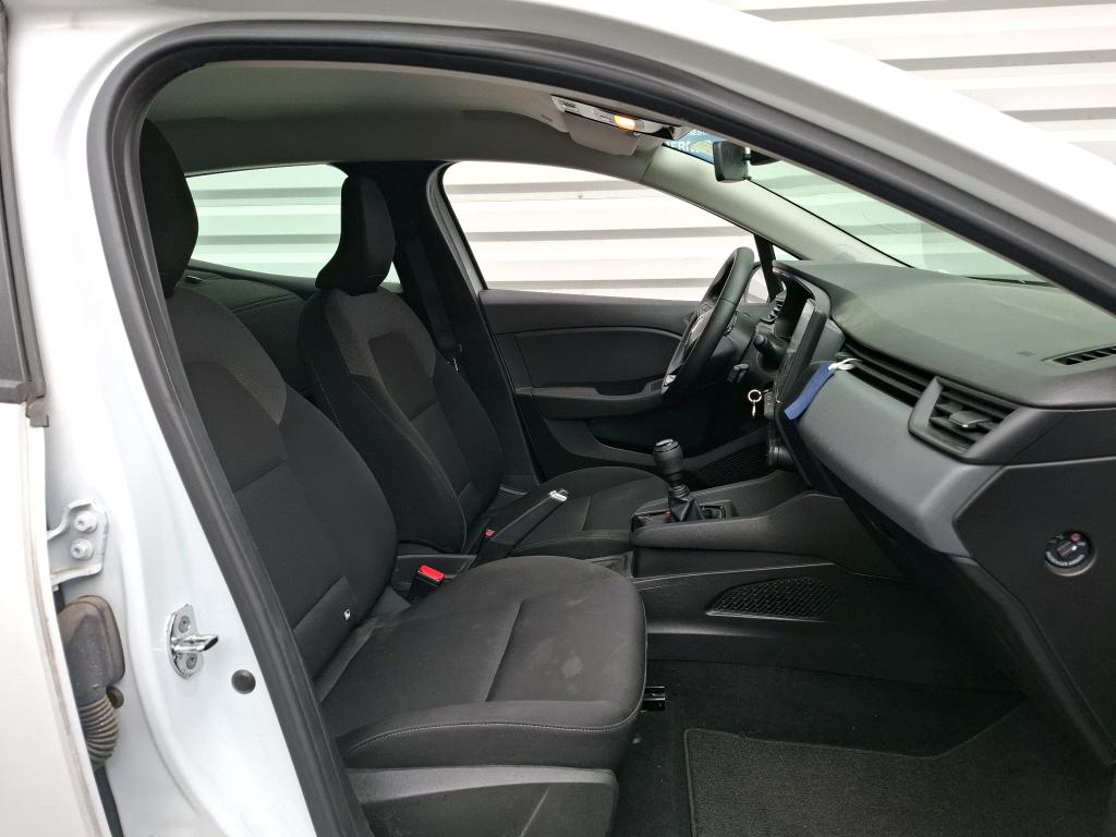 RENAULT CLIO SOCIETE BLUE DCI 100 - 21N AIR NAV 2022