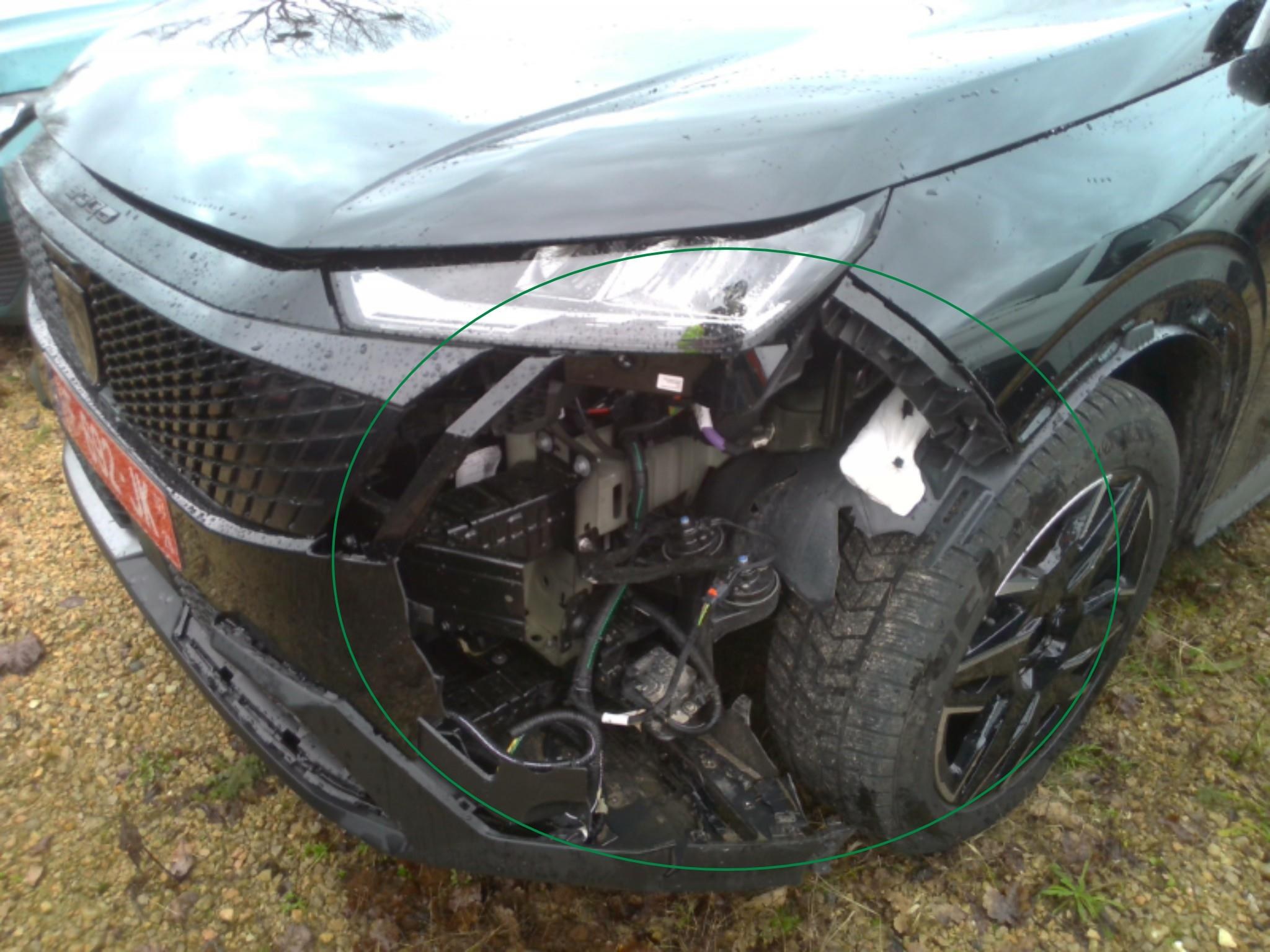 PEUGEOT 3008 Hybrid 136 e-DCS6 Allure 2025