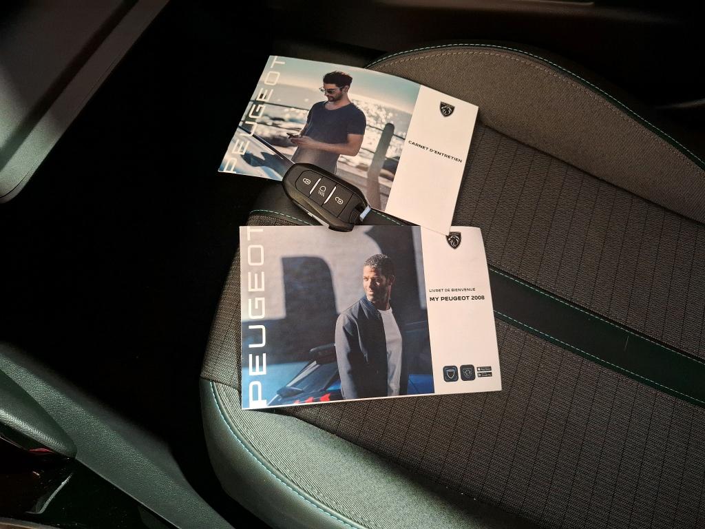PEUGEOT 2008 BlueHDi 110 S&S BVM6 Allure Pack 2022