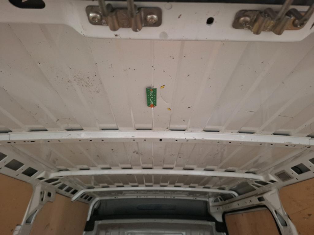 PEUGEOT BOXER FOURGON TOLE 330 L2H2 BLUEHDI 110 PREMIUM PACK 2019