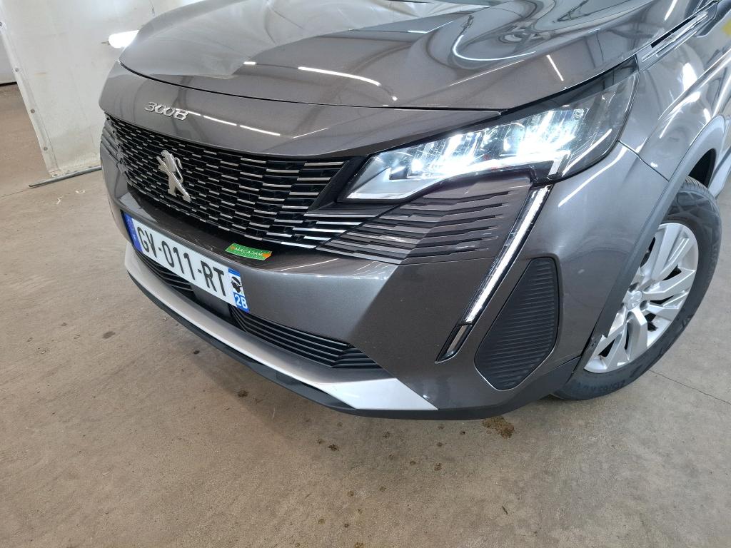PEUGEOT 3008 Hybrid 136 e-DCS6 Active Pack 2024
