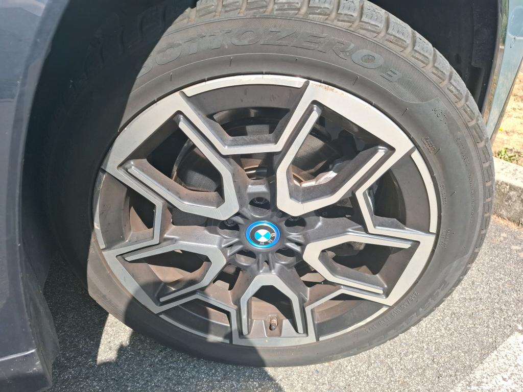 BMW X1 U11 xDrive 30e 326ch DKG7 xLine 2023