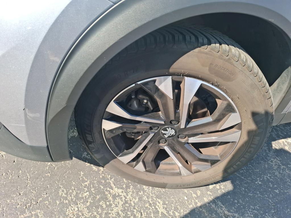 PEUGEOT 2008 BlueHDi 130 S&S EAT8 Allure 2022