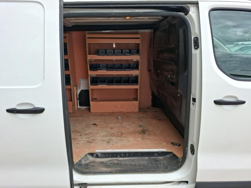 PEUGEOT EXPERT FOURGON TOLE STANDARD 1.5 BLUEHDI 120 S&S BVM6 PREMIUM 2021