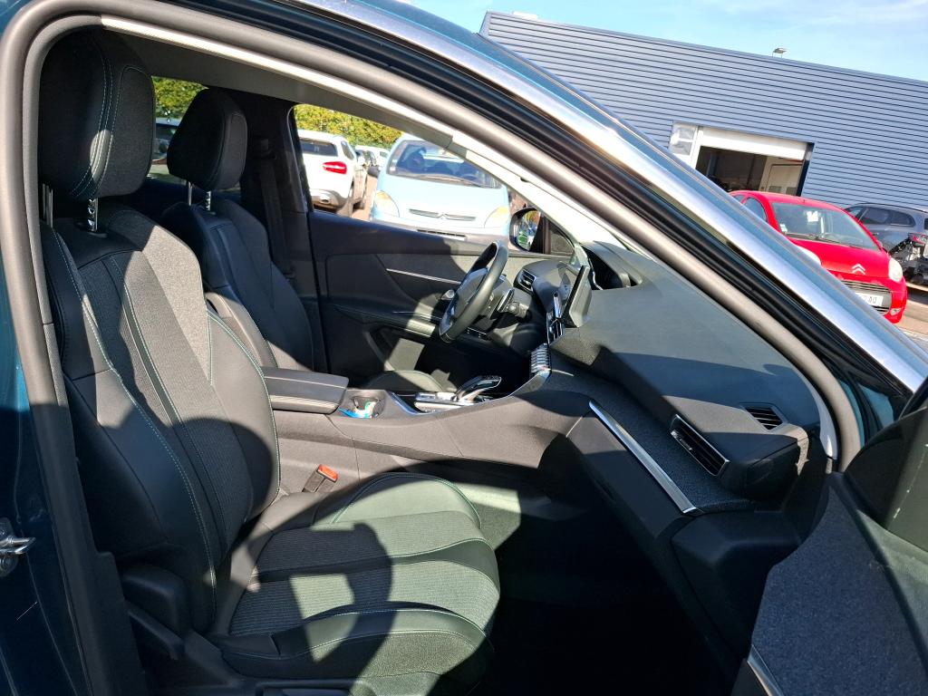 PEUGEOT 3008 Puretech 130ch S&S EAT8 Allure Pack 2021