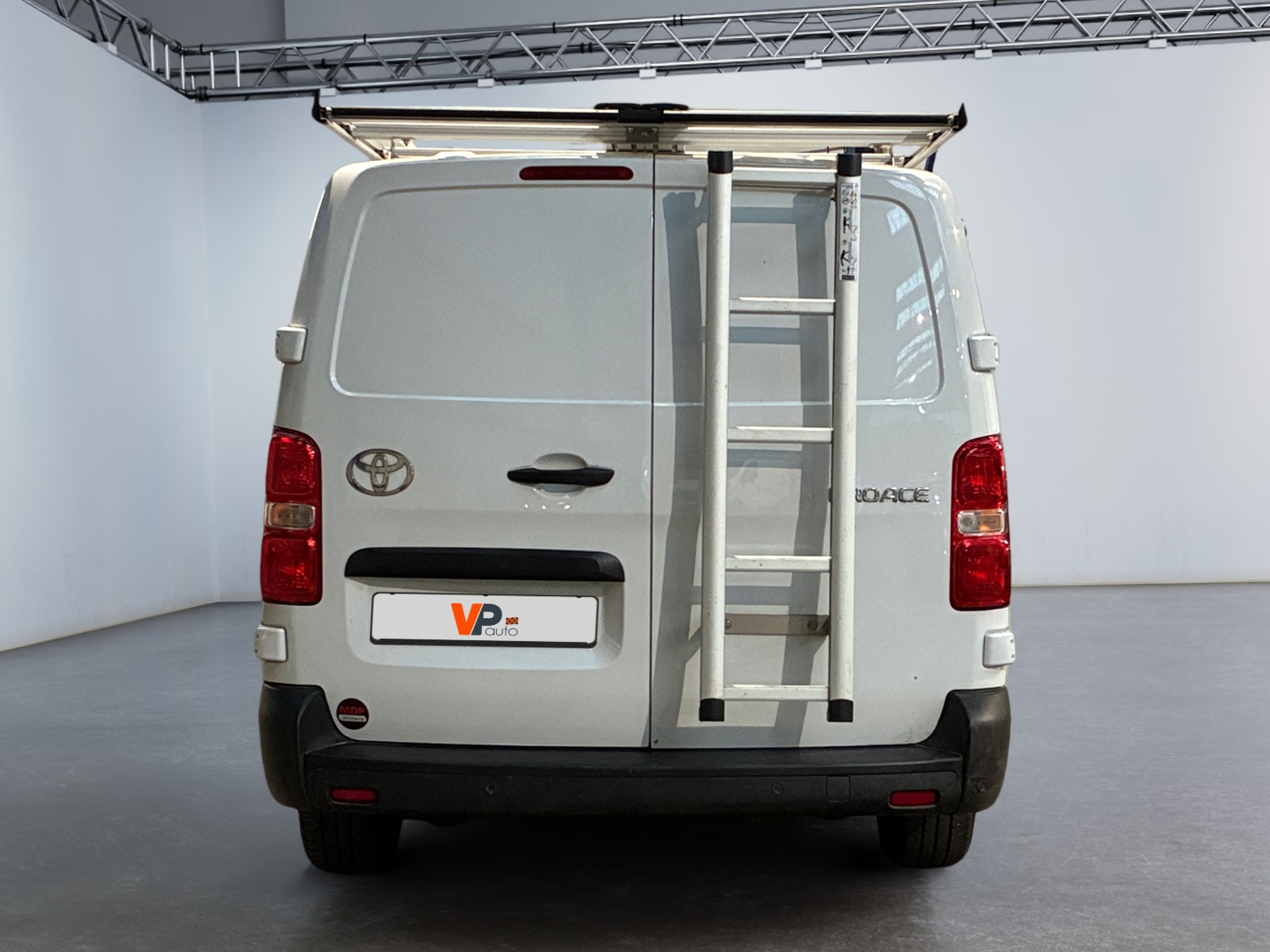 TOYOTA PROACE LONG 2.0L 140 D-4D BVA8 START PACK CONFORT 2025