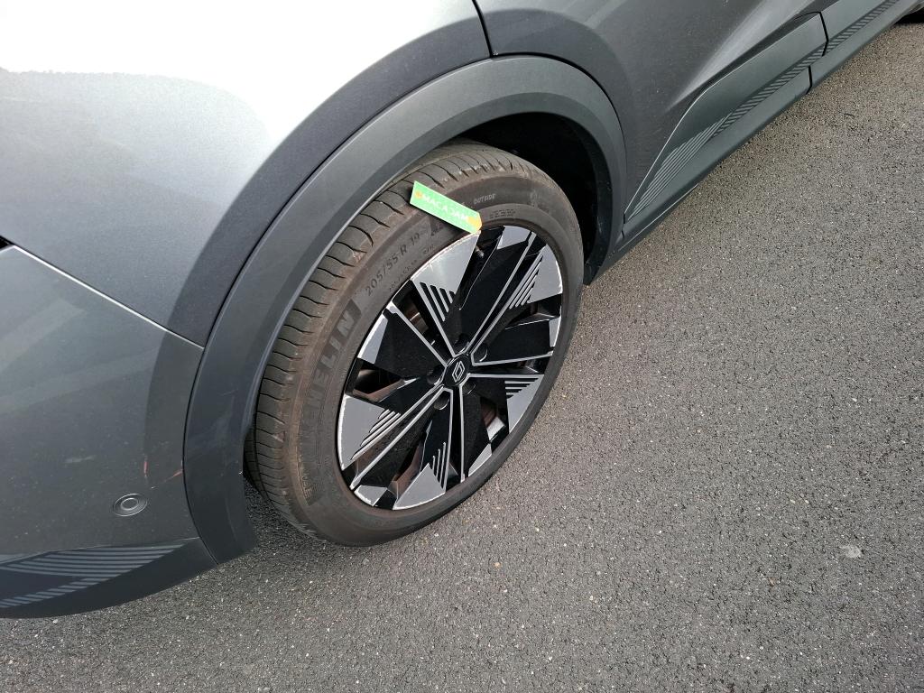 RENAULT SCENIC E-TECH electrique 220 ch grande autonomie Techno 2025