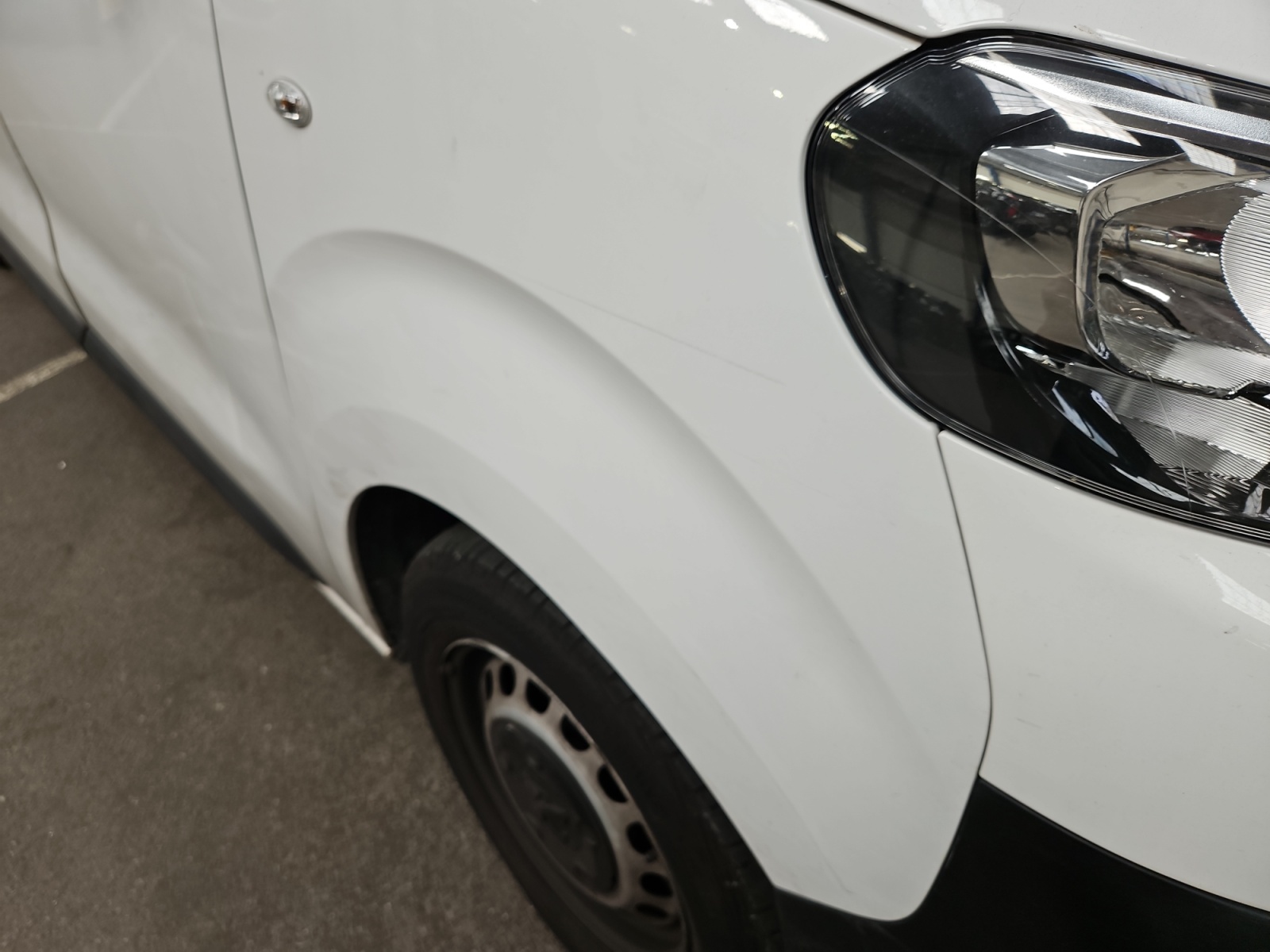 PEUGEOT EXPERT FGN TOLE STANDARD 2.0 BLUEHDI 120 S&S EAT8 ASPHALT 2021