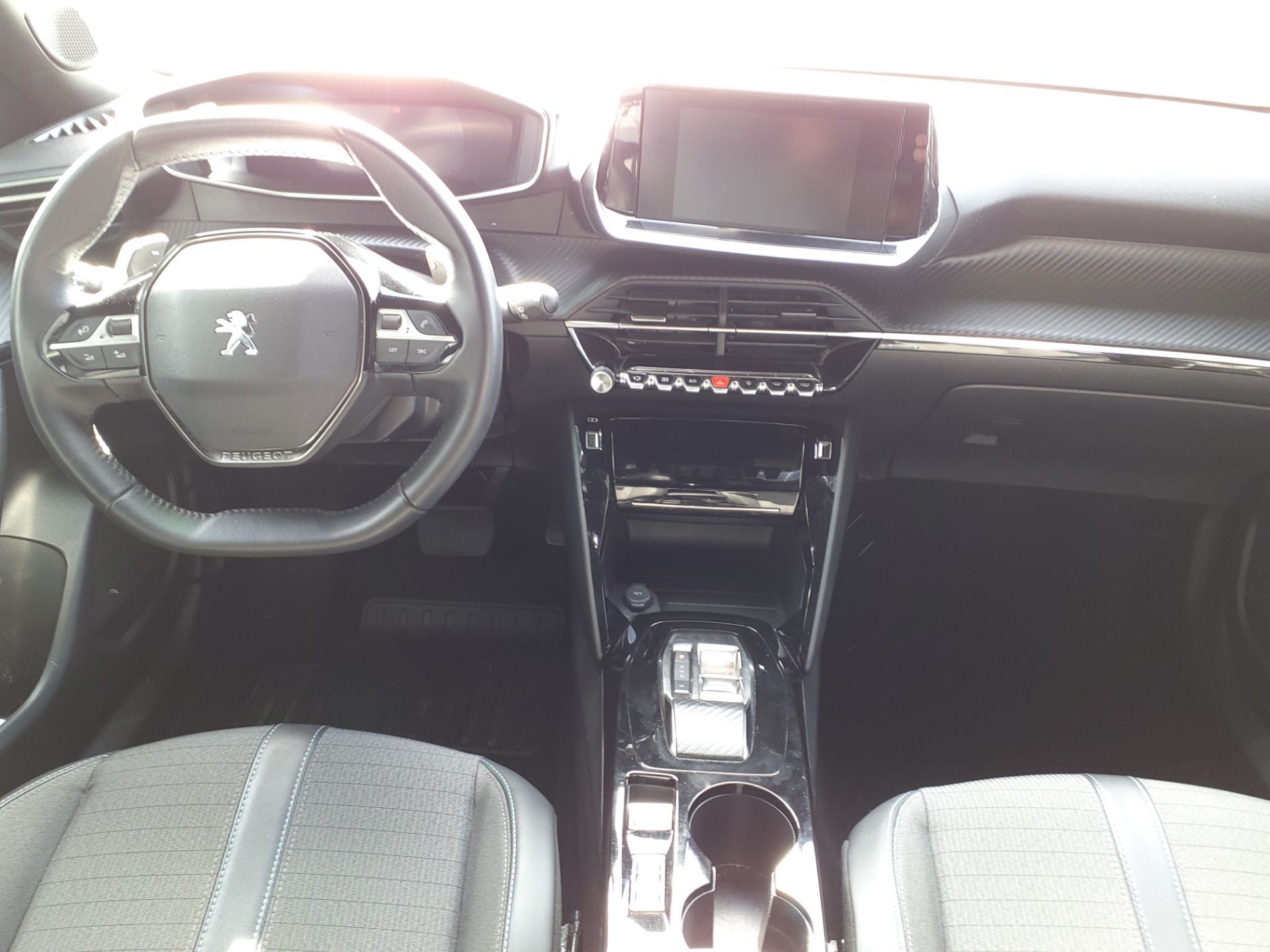 PEUGEOT 2008 PureTech 130 S&S EAT8 Allure Pack 2023