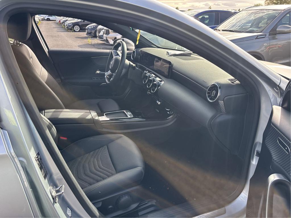 MERCEDES-BENZ MERCEDES CLASSE A 180 7G-DCT Progressive Line 2025