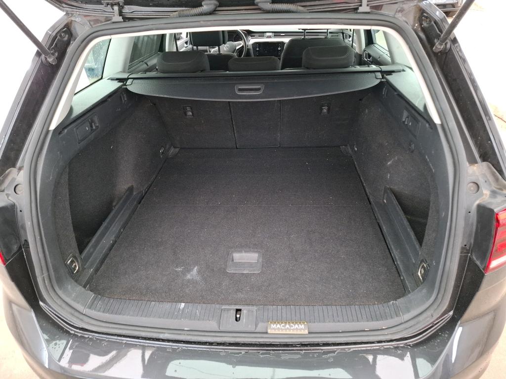VOLKSWAGEN PASSAT SW 2.0 TDI EVO SCR 122 DSG7 Business 2022