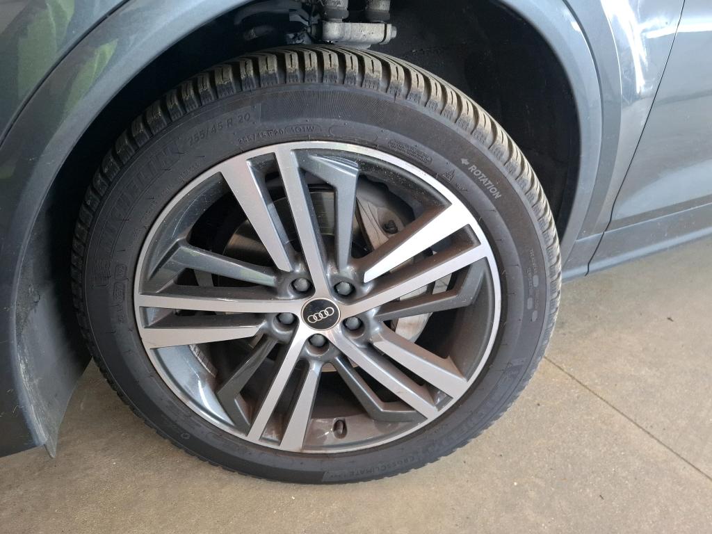 AUDI Q5 55 TFSI e 367 S tronic 7 Quattro line 2021